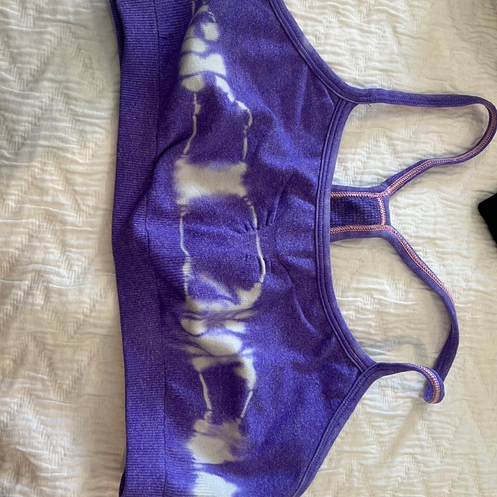 Ivivva sports bra